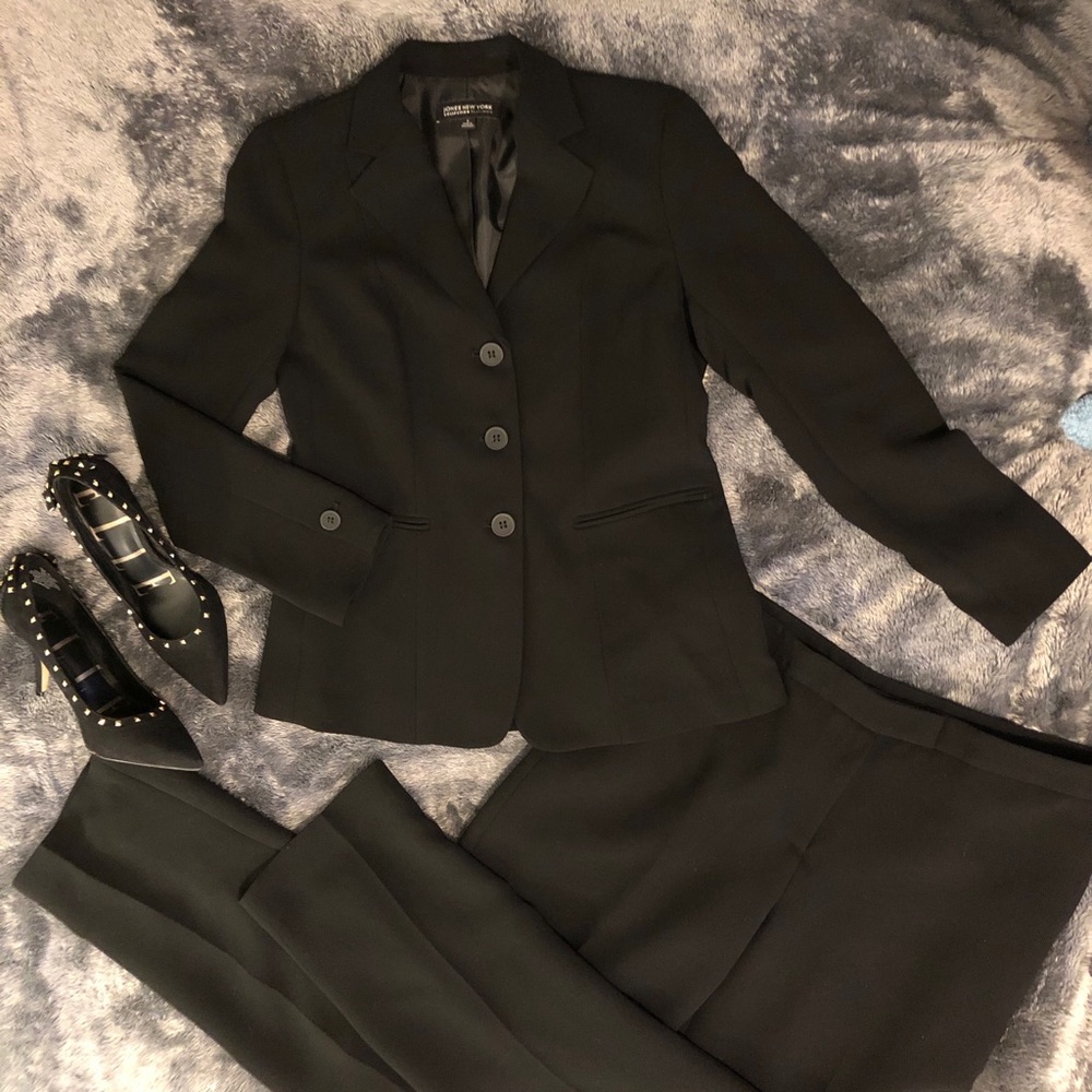 Black Blazer sz 4